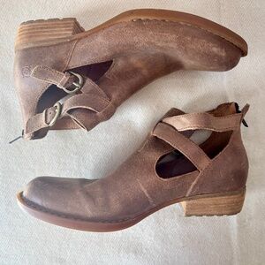 Born - Women's Leather Booties (8.5)